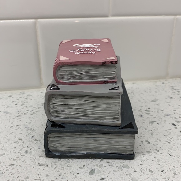 NWT Target Halloween 2021 Spooky Books - Picture 2 of 7